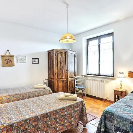 Uva - Le Selvole Apartment